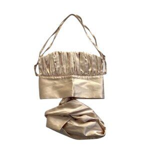 SILKHOUR Mia Top in Champagne